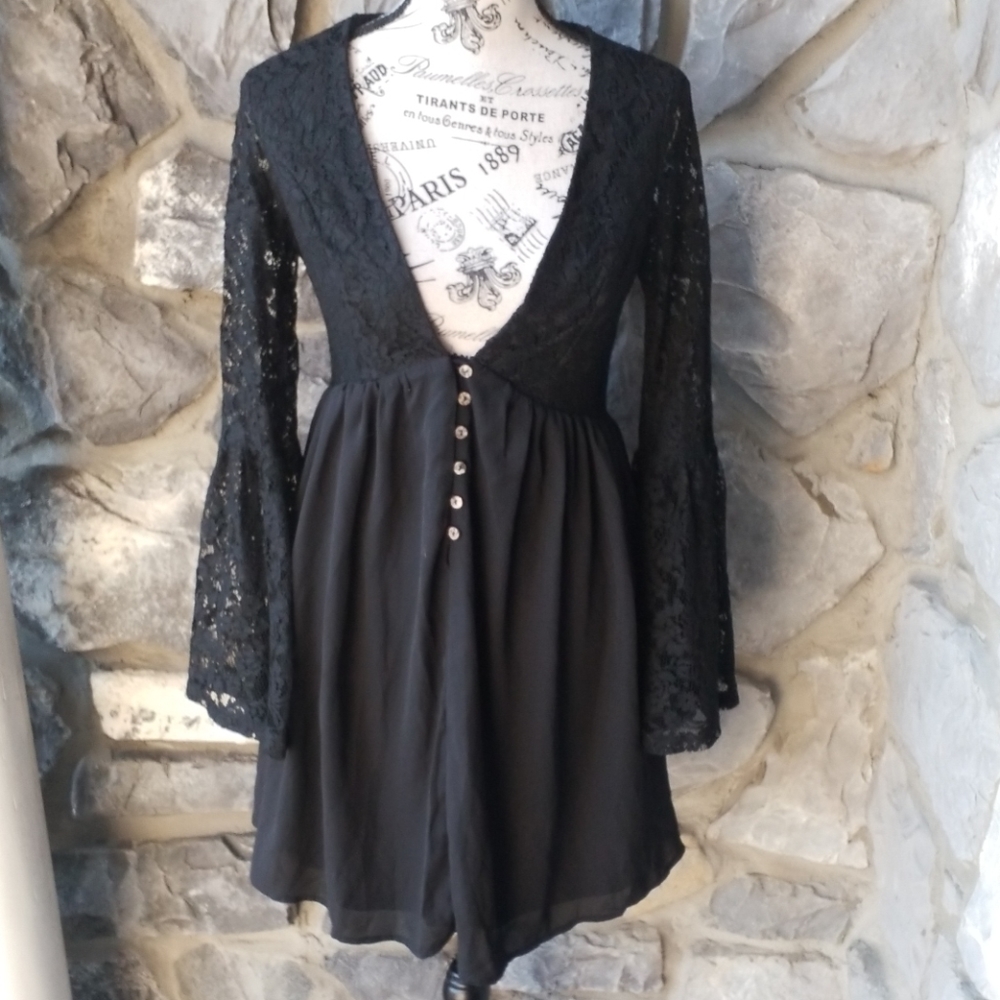 Alya Lace Bohemian Dress
